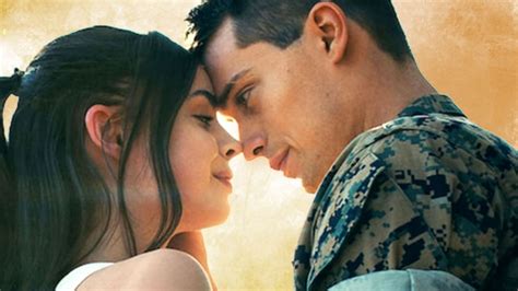 Cómo es la relación entre Sofia Carson y Nicholas。